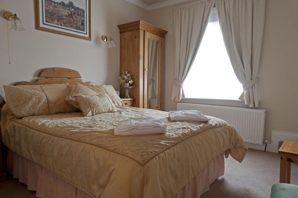 The Lord Lister 3* Hitchin